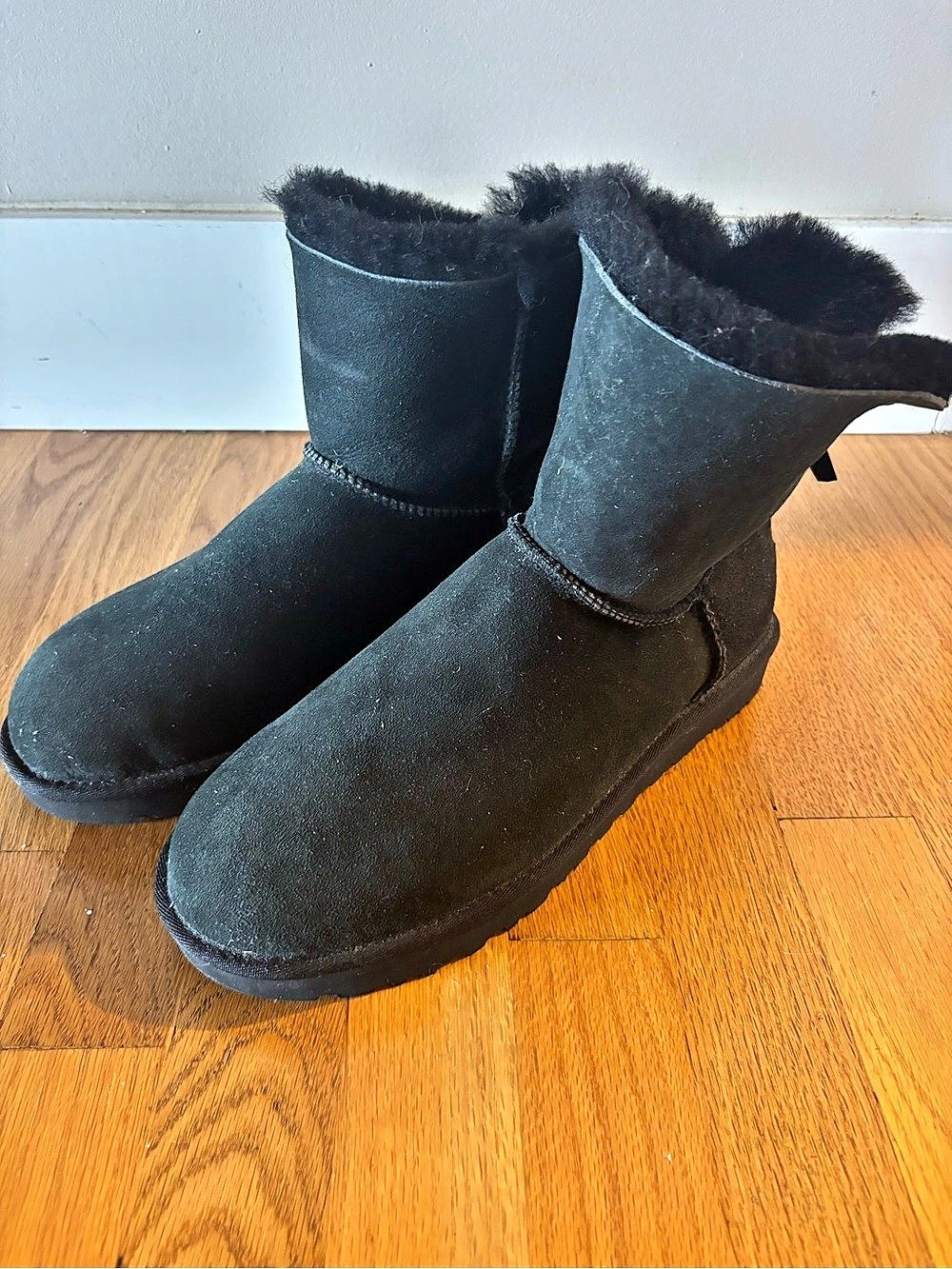 UGG Mini Bailey Bow II Boots Black US 11